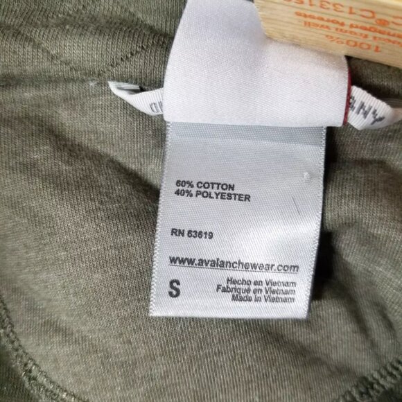 Avalanche Olive Green Quilted Long Sleeve 1/4 Button Up Pullover Size Small - Picture 4 of 5